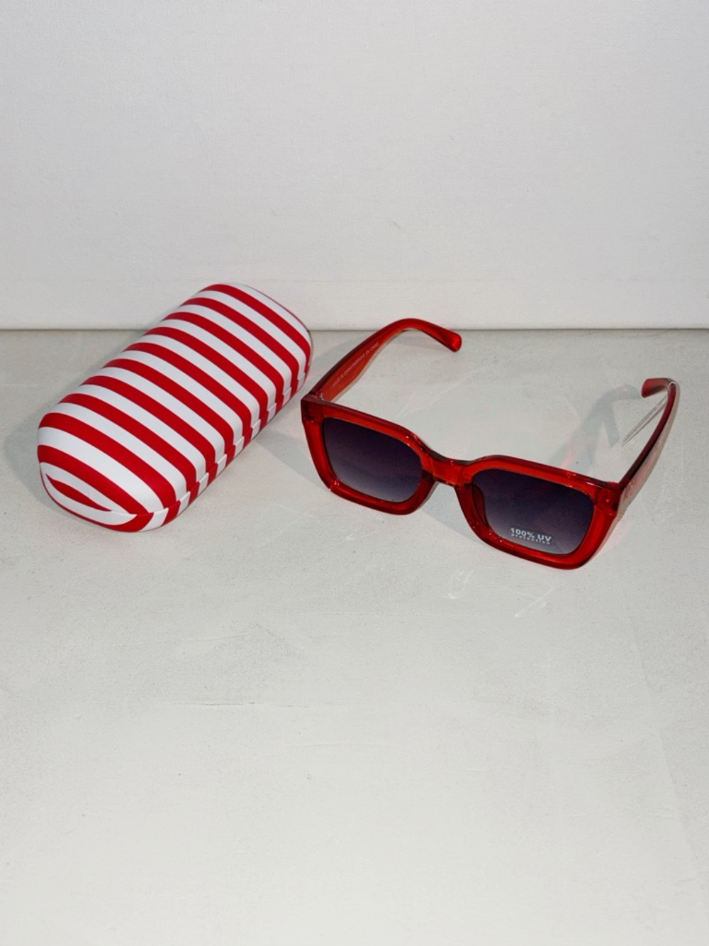 NEW Red Square Frame Sunglasses with Striped Protective Case 4th of July